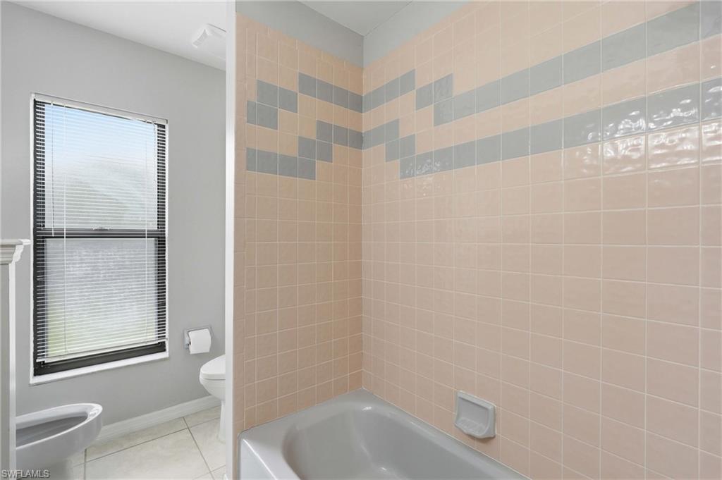 5350 Harborage DR photo 25