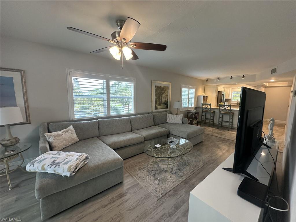 6893 Estero BLVD 426 photo 18