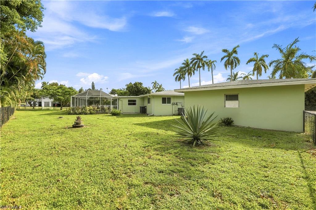 2741 McGregor BLVD photo 34