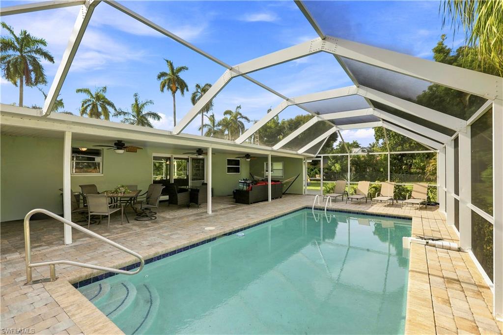 2741 McGregor BLVD photo 31