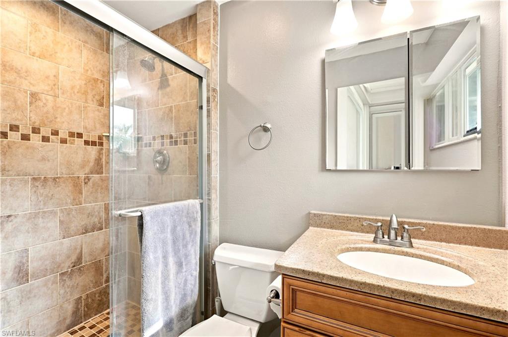 2741 McGregor BLVD photo 25
