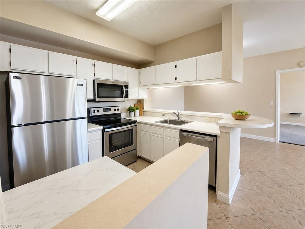 6490 Aragon WAY 303 photo 8