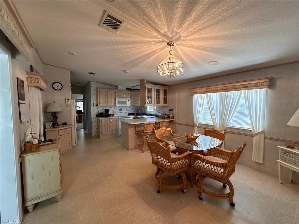 1307 Silver Lakes BLVD photo 12