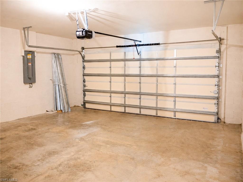 337 SW 30th AVE photo 25