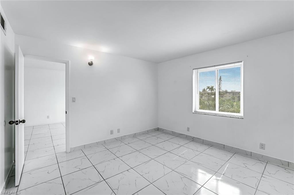 1000 Manatee RD A306 photo 9