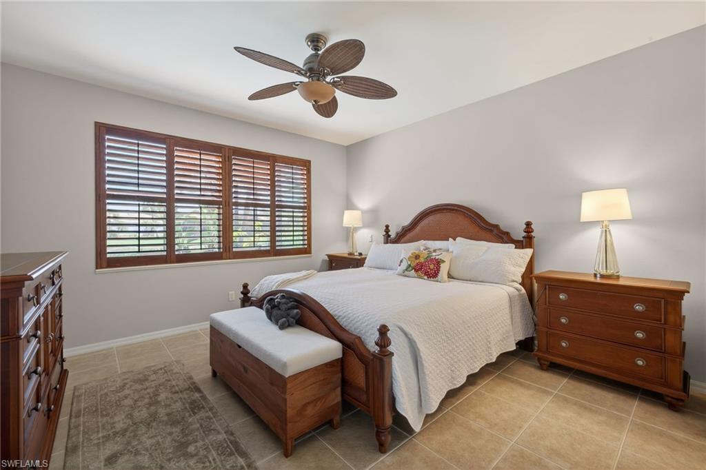 9311 Trieste DR photo 17