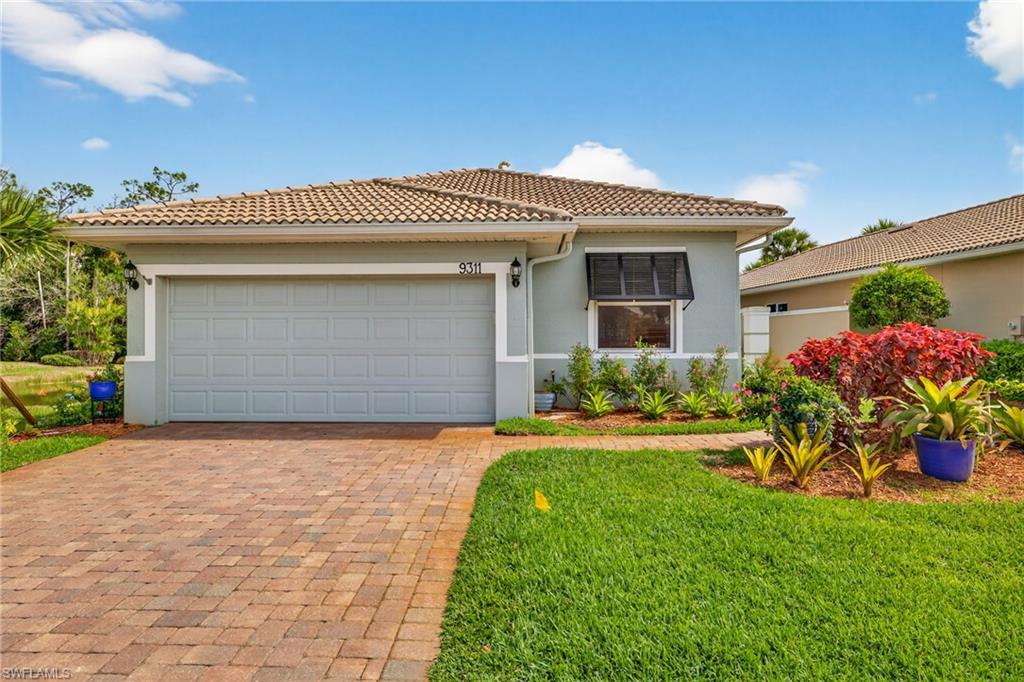 9311 Trieste DR photo 30