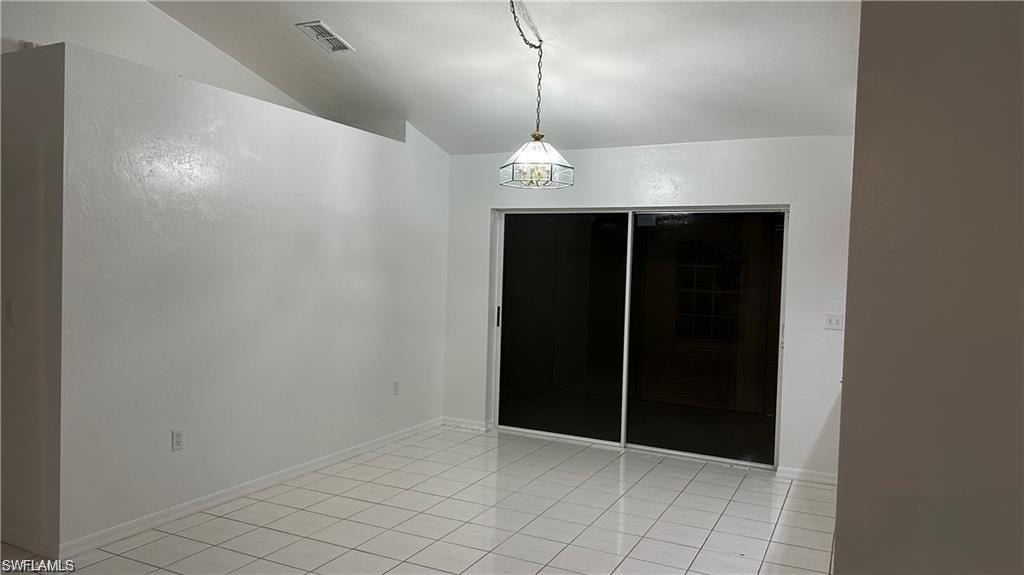 701 Arianne CT photo 7