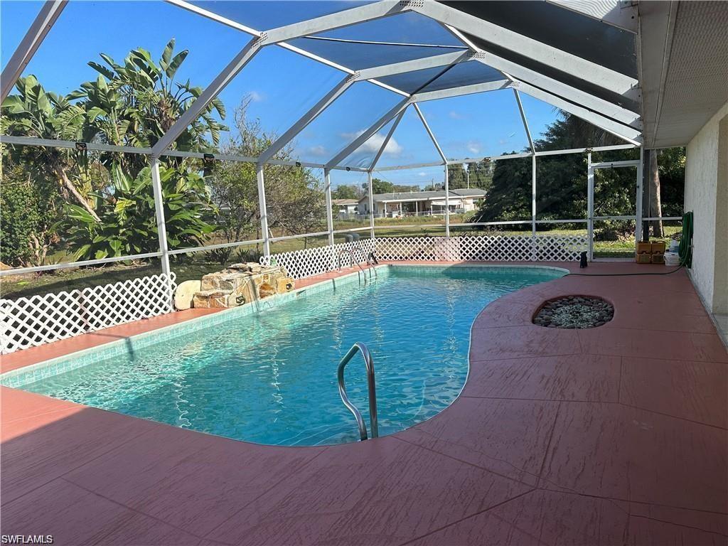 701 Arianne CT