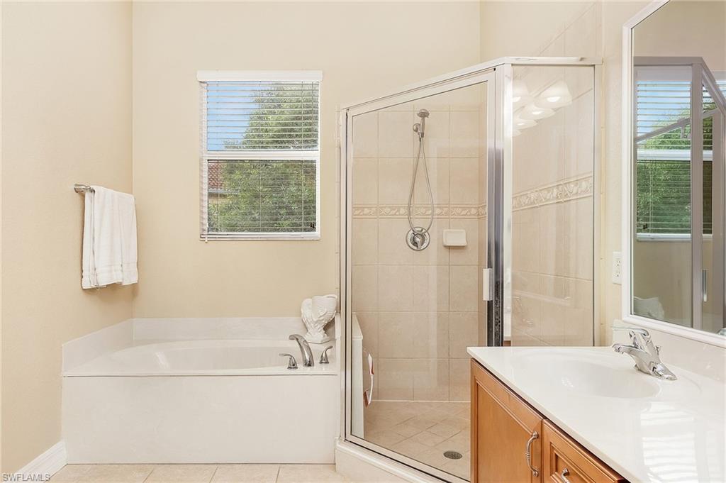 9817 Cristalino View WAY 103 photo 19