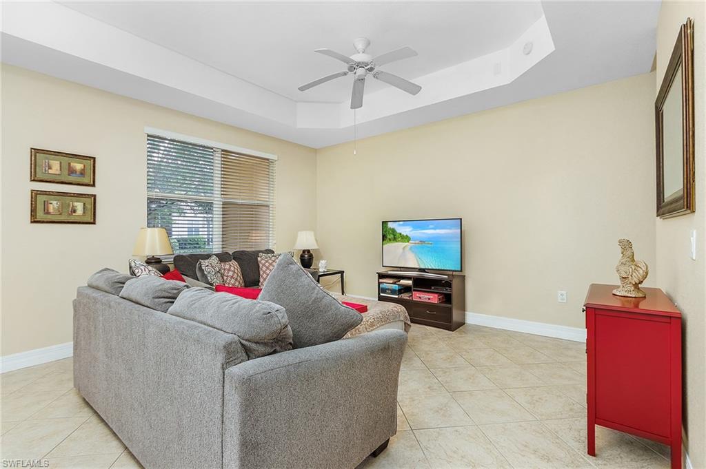 9817 Cristalino View WAY 103 photo 8