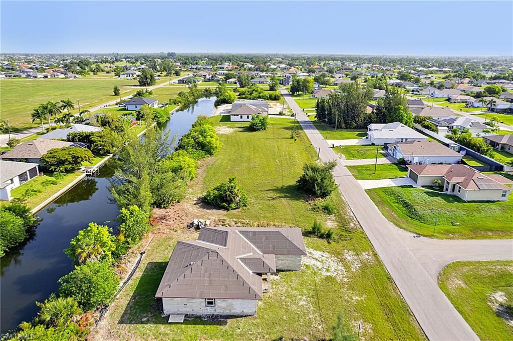 1112 NW 28th AVE