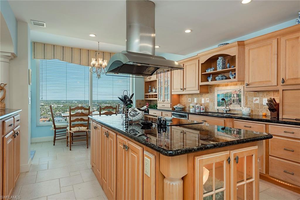 4301 Gulf Shore BLVD N 1900 photo 7