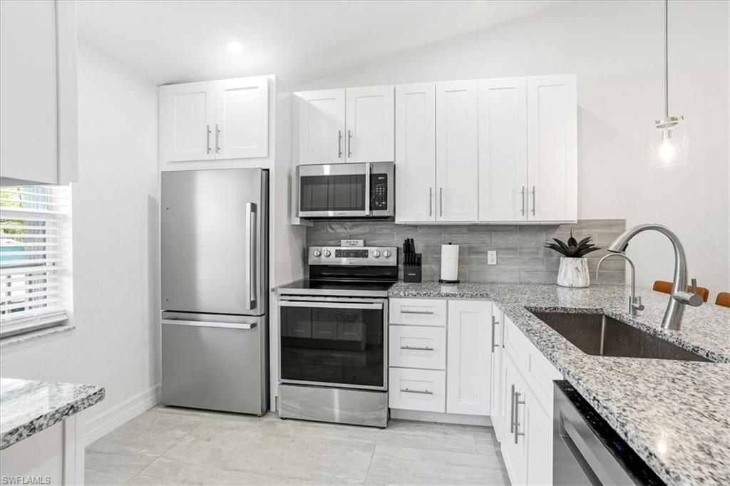 1714 Kings Lake BLVD 202