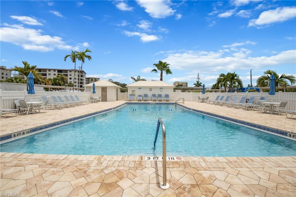 Sand Caper private pool
