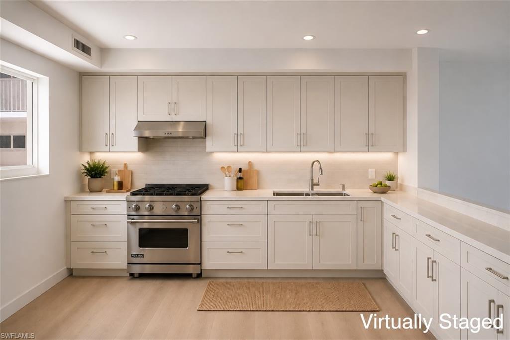Virtually staged