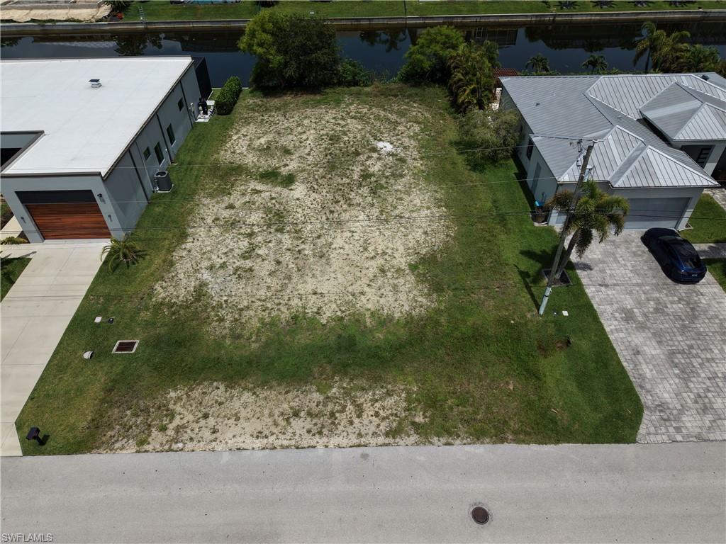 3315 SW 11th CT