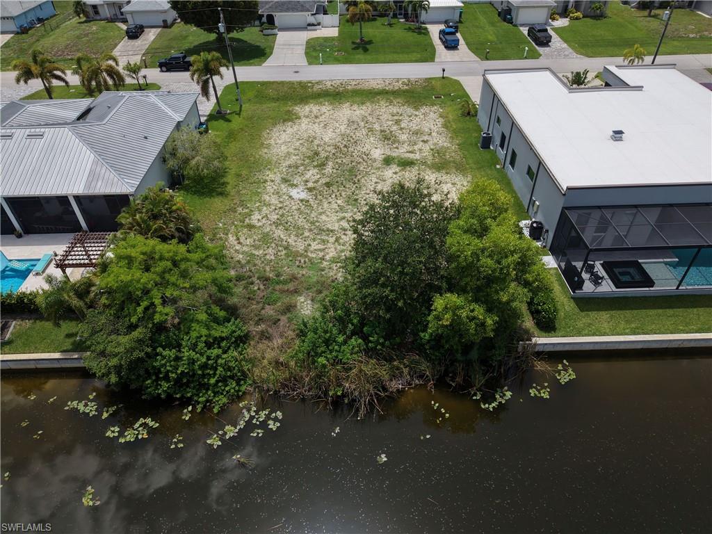 3315 SW 11th CT