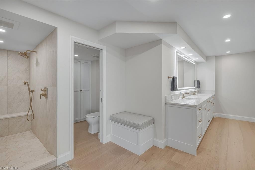 4401 Gulf Shore BLVD N B202 photo 18