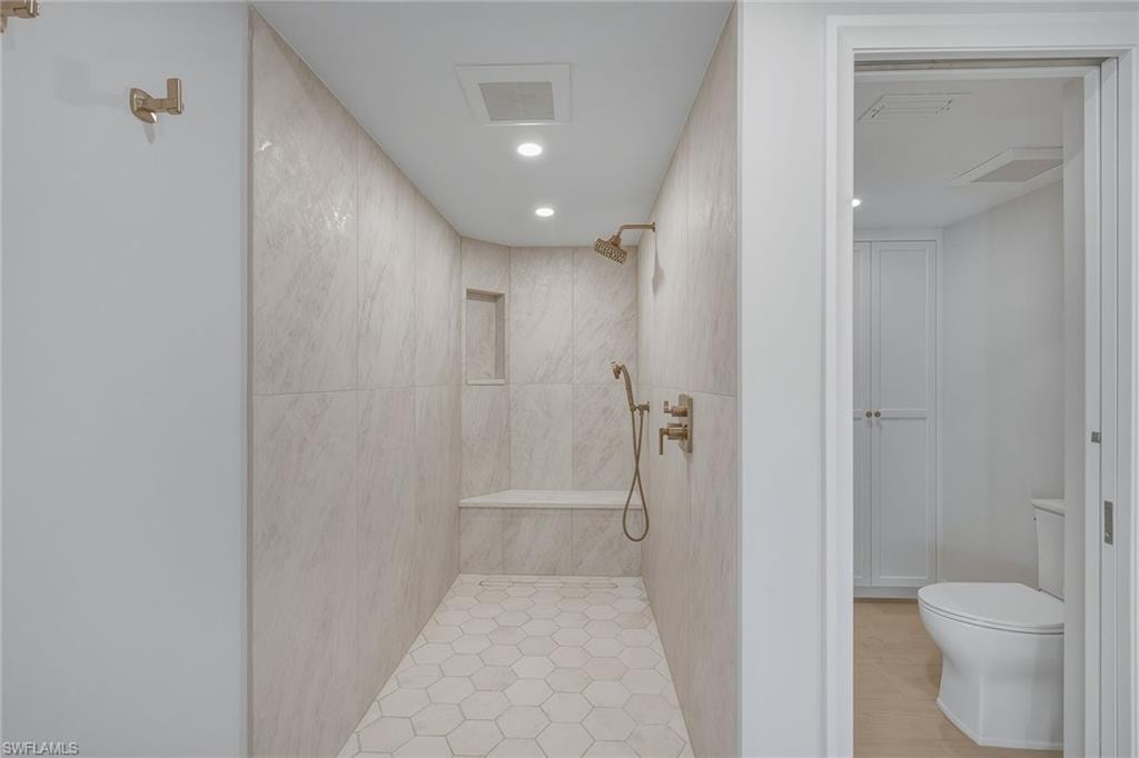 4401 Gulf Shore BLVD N B202 photo 19