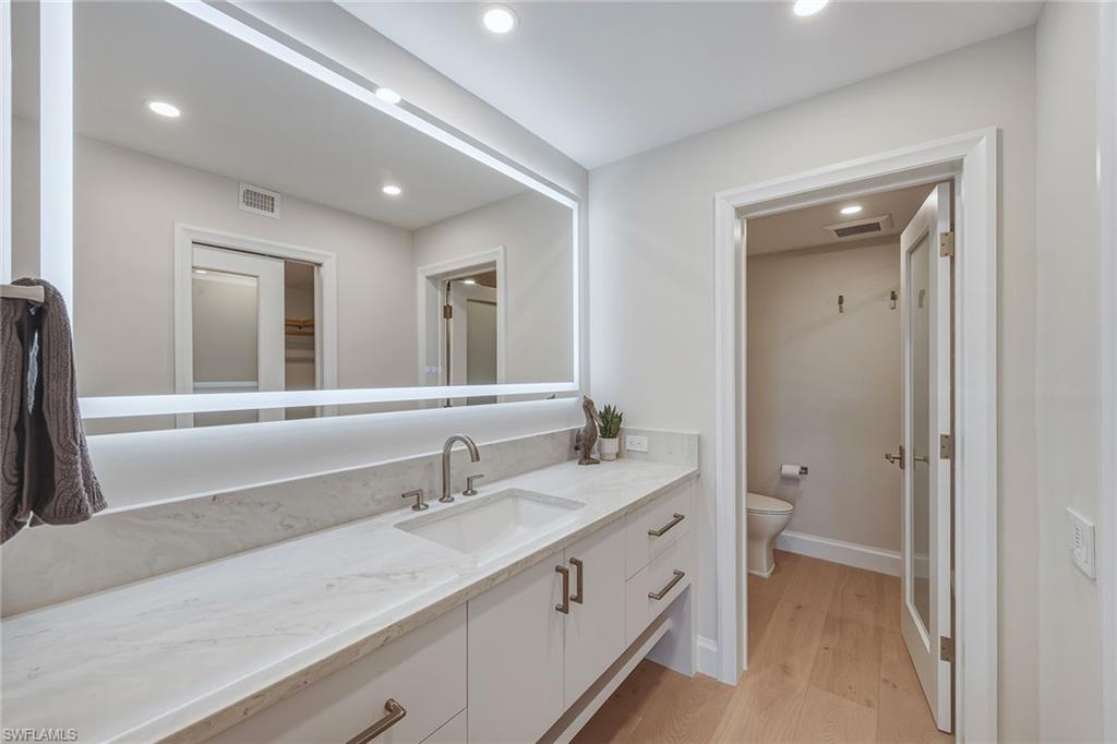 4401 Gulf Shore BLVD N B202 photo 25
