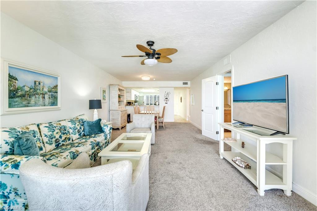 8400 Estero BLVD 502 photo 12