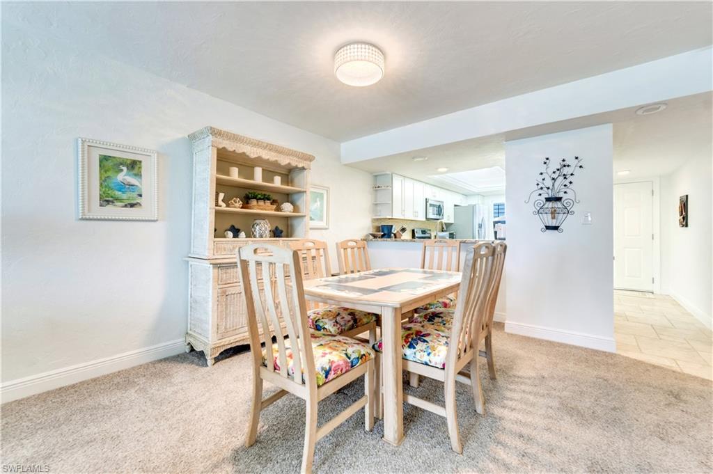 8400 Estero BLVD 502 photo 7