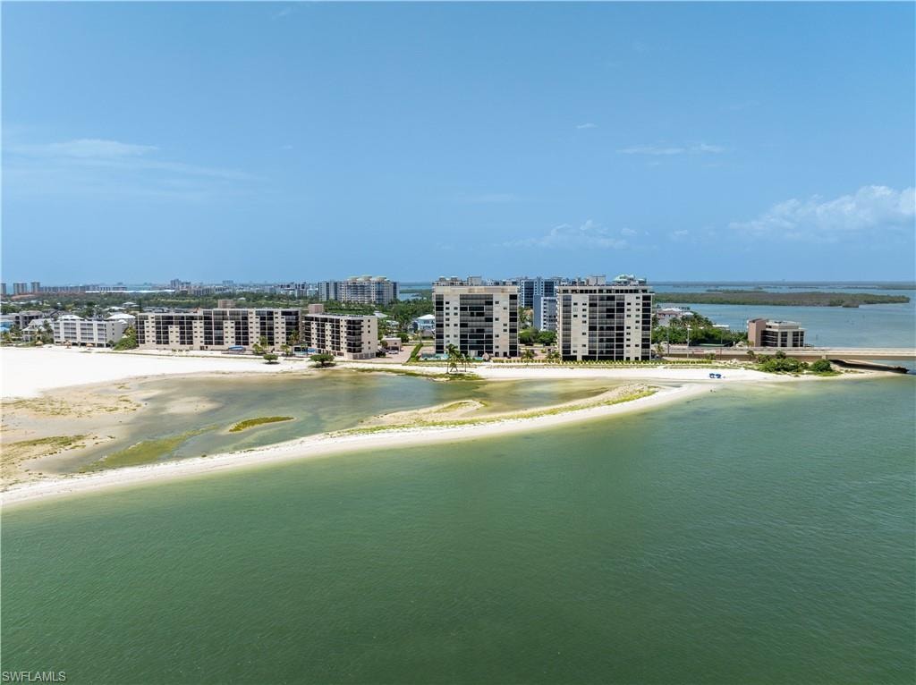 8400 Estero BLVD 502 photo 33