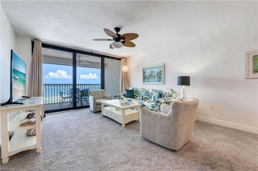8400 Estero BLVD 502 photo 8