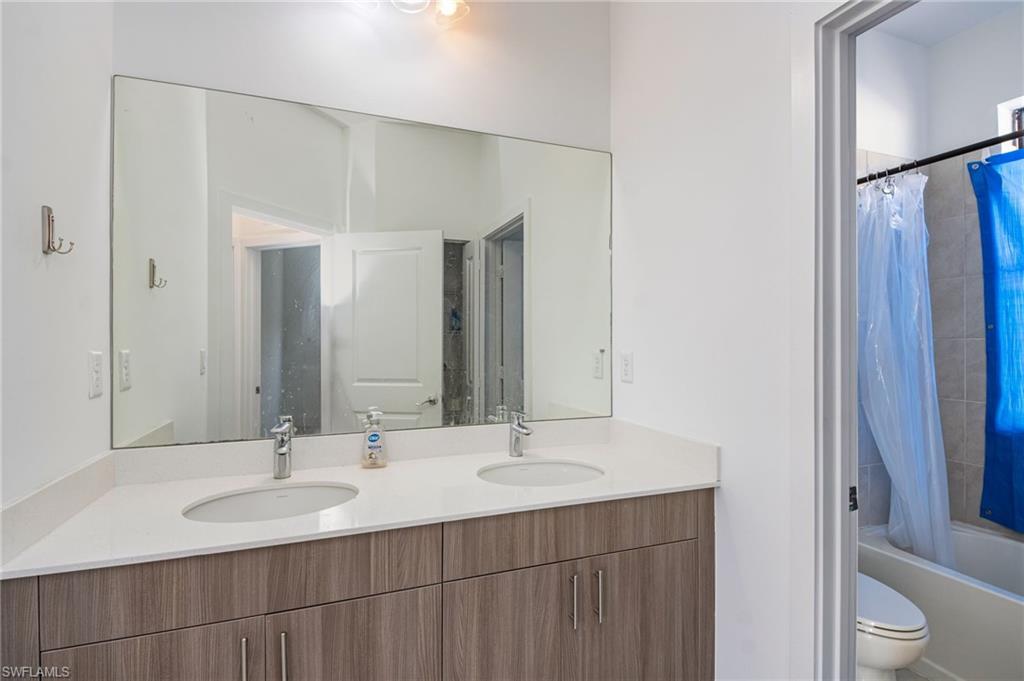 5649 Agostino WAY photo 14