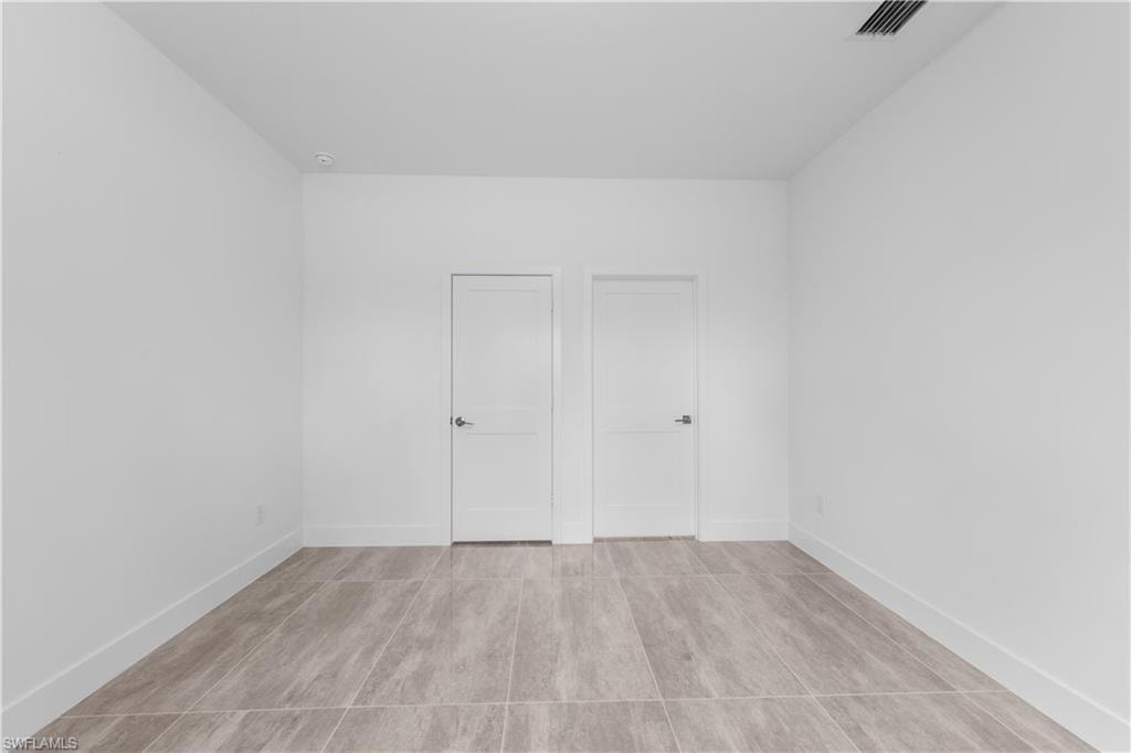 1142 Dutchess ST E photo 20