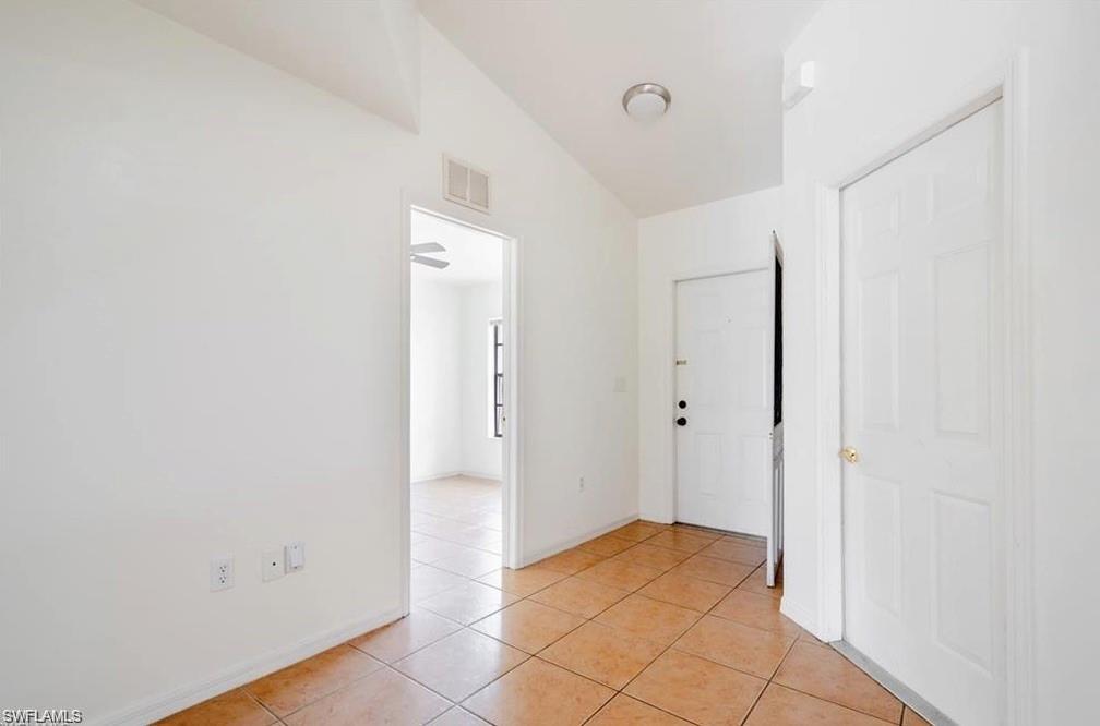 4934-4932 Viceroy CT 1-2