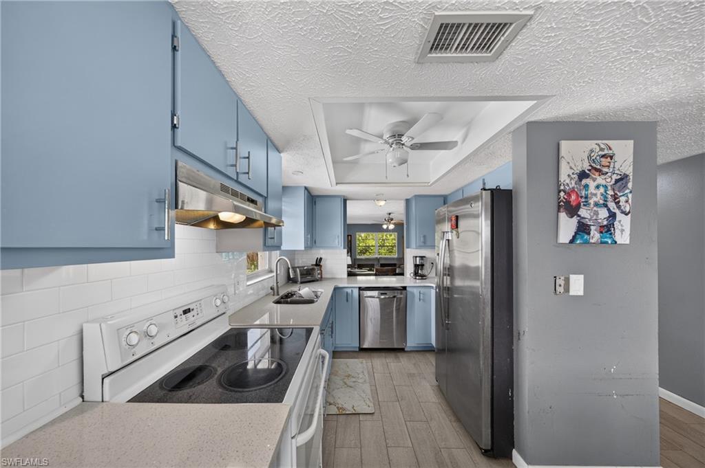 4420 Santa Barbara BLVD 204 photo 12
