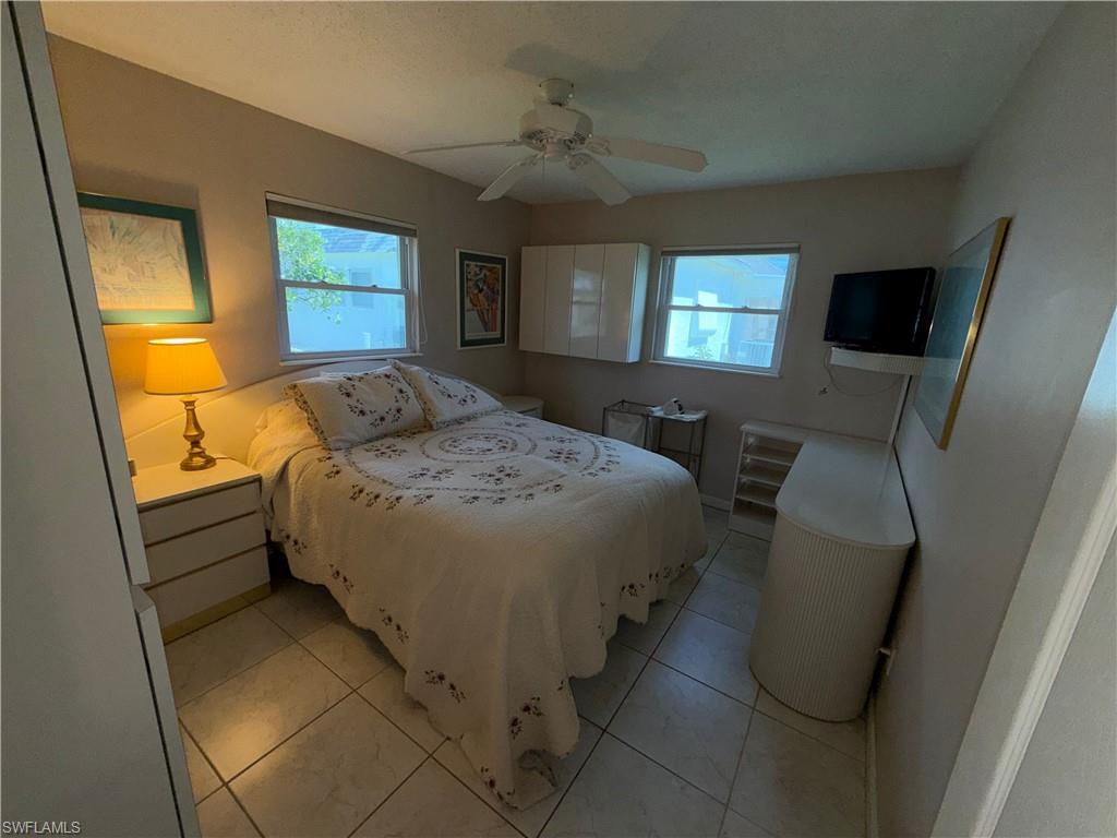 25 Temple CT photo 12