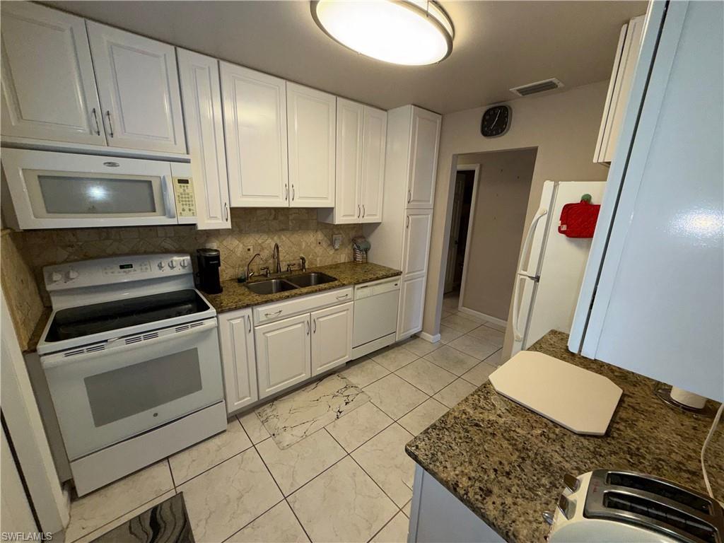 25 Temple CT