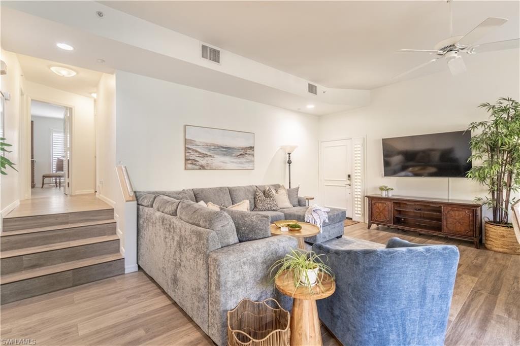 651 10th AVE S C651