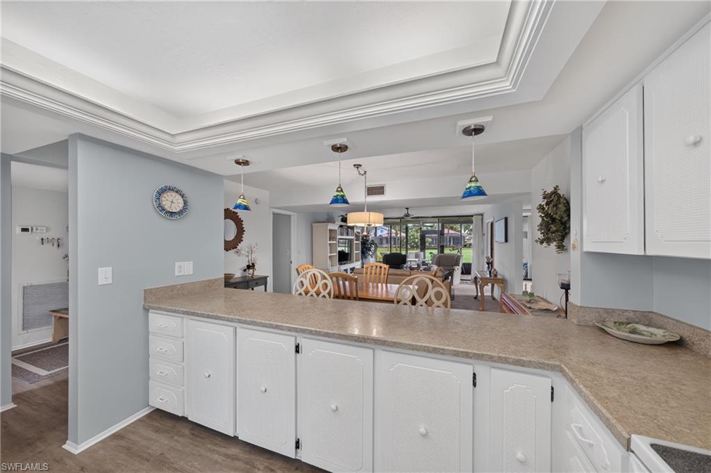 4570 Trawler CT 102 photo 7