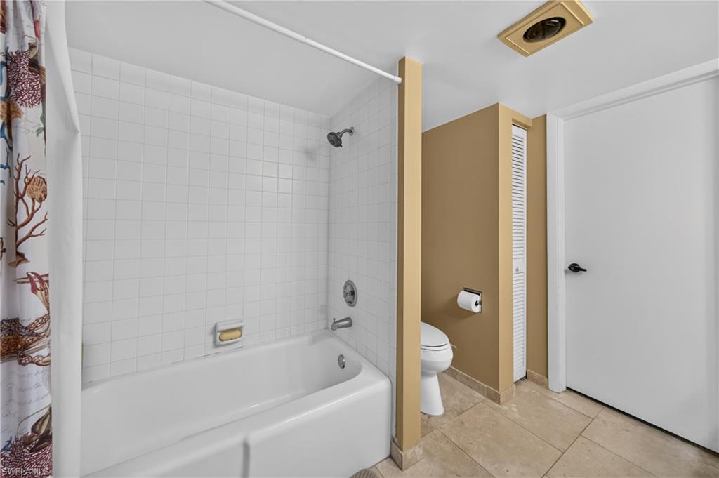 4570 Trawler CT 102 photo 18