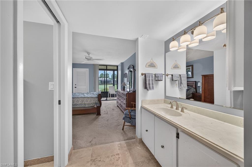 4570 Trawler CT 102 photo 15