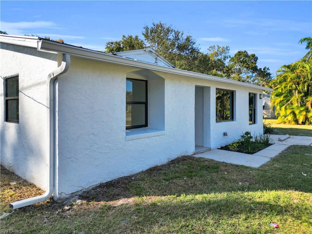 356 New York DR photo 27