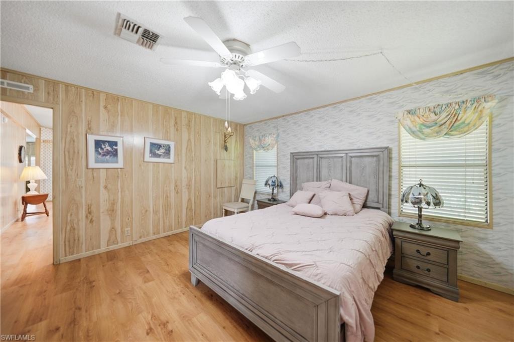 16209 Asheboro CT photo 22