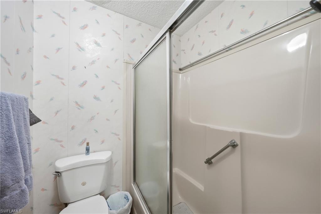 16209 Asheboro CT photo 32