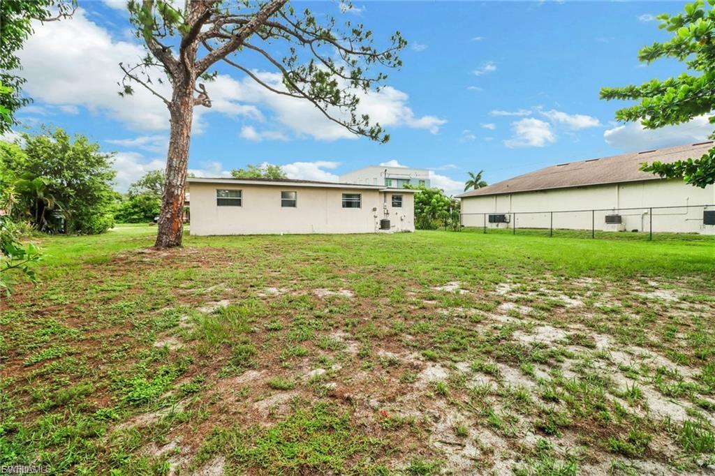 870 109th AVE N photo 22