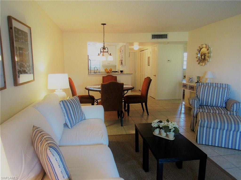 100 Forest Lakes BLVD 109 photo 10