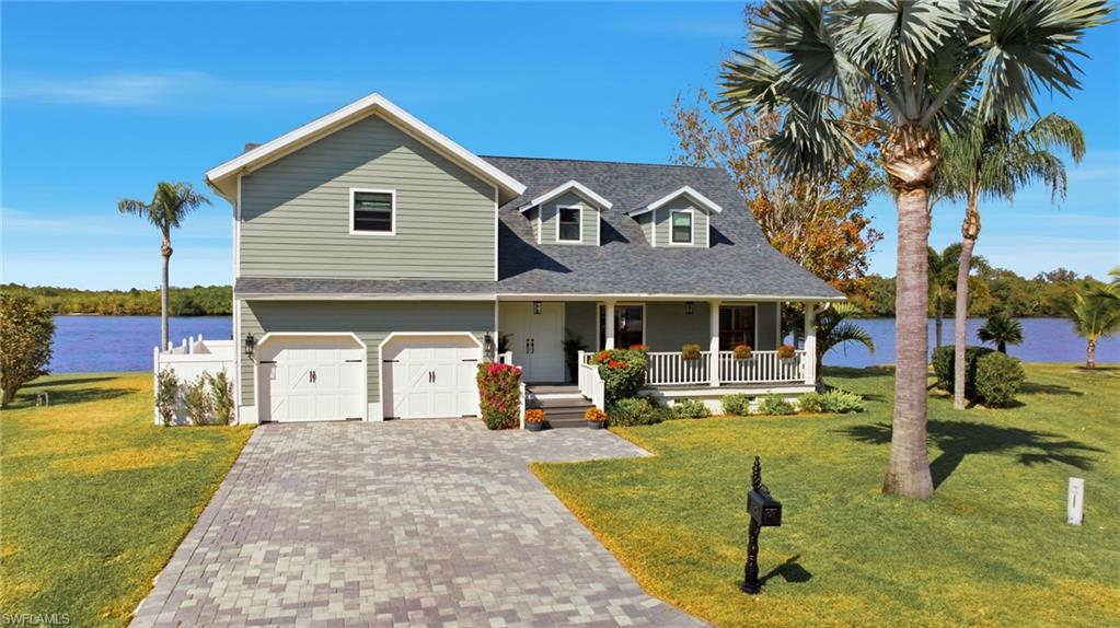 1943 Bahama AVE