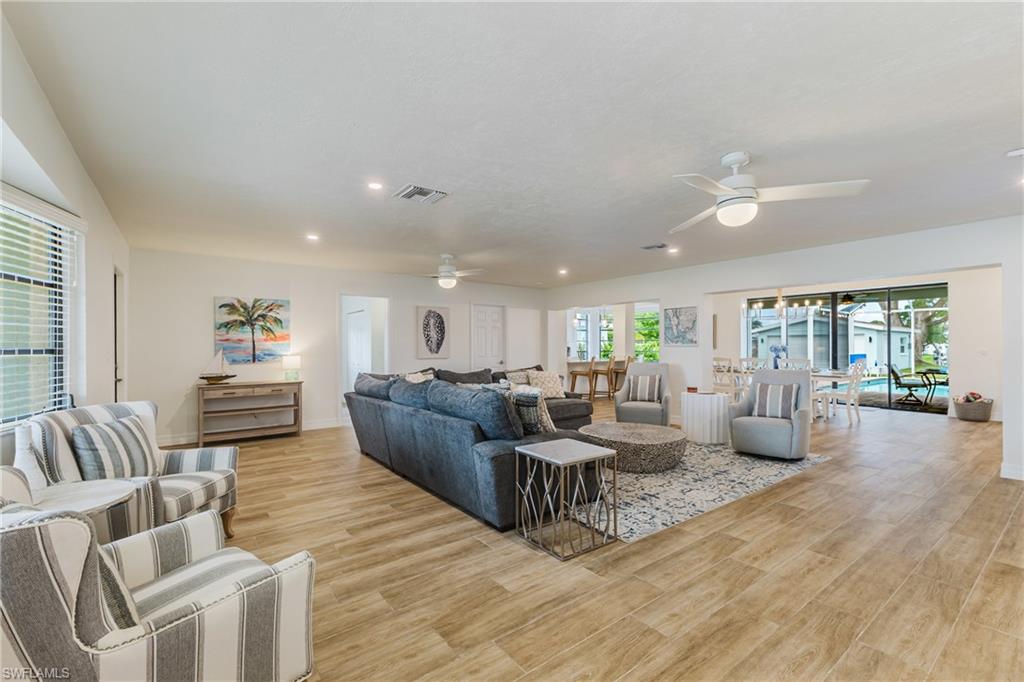 5326 Nautilus DR