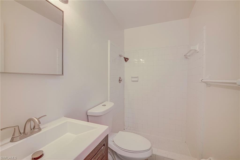 63 Tangelo CT photo 15