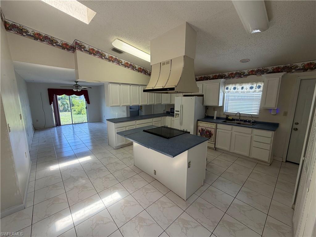 2815 NW 26th TER