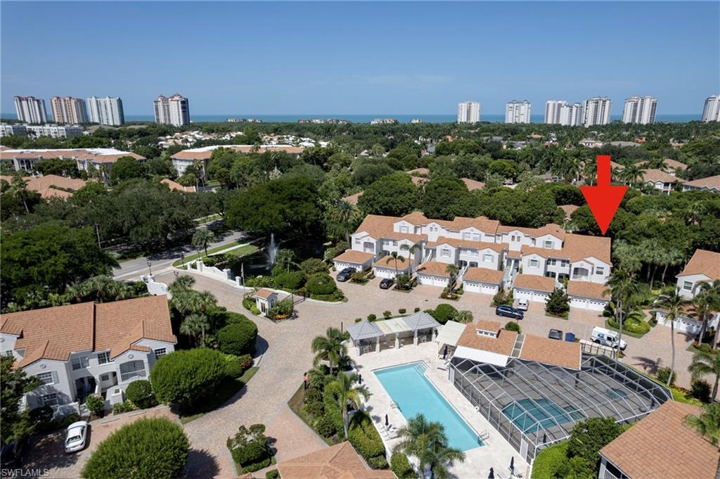 CONDO IN FRONT OF POOL