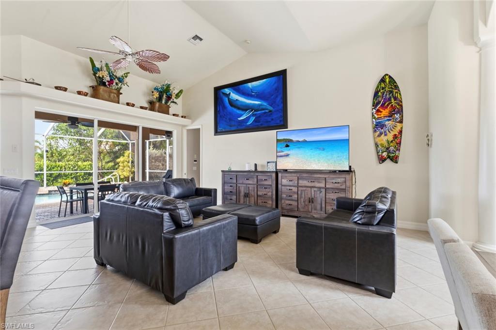 8348 Southwind Bay CIR photo 12